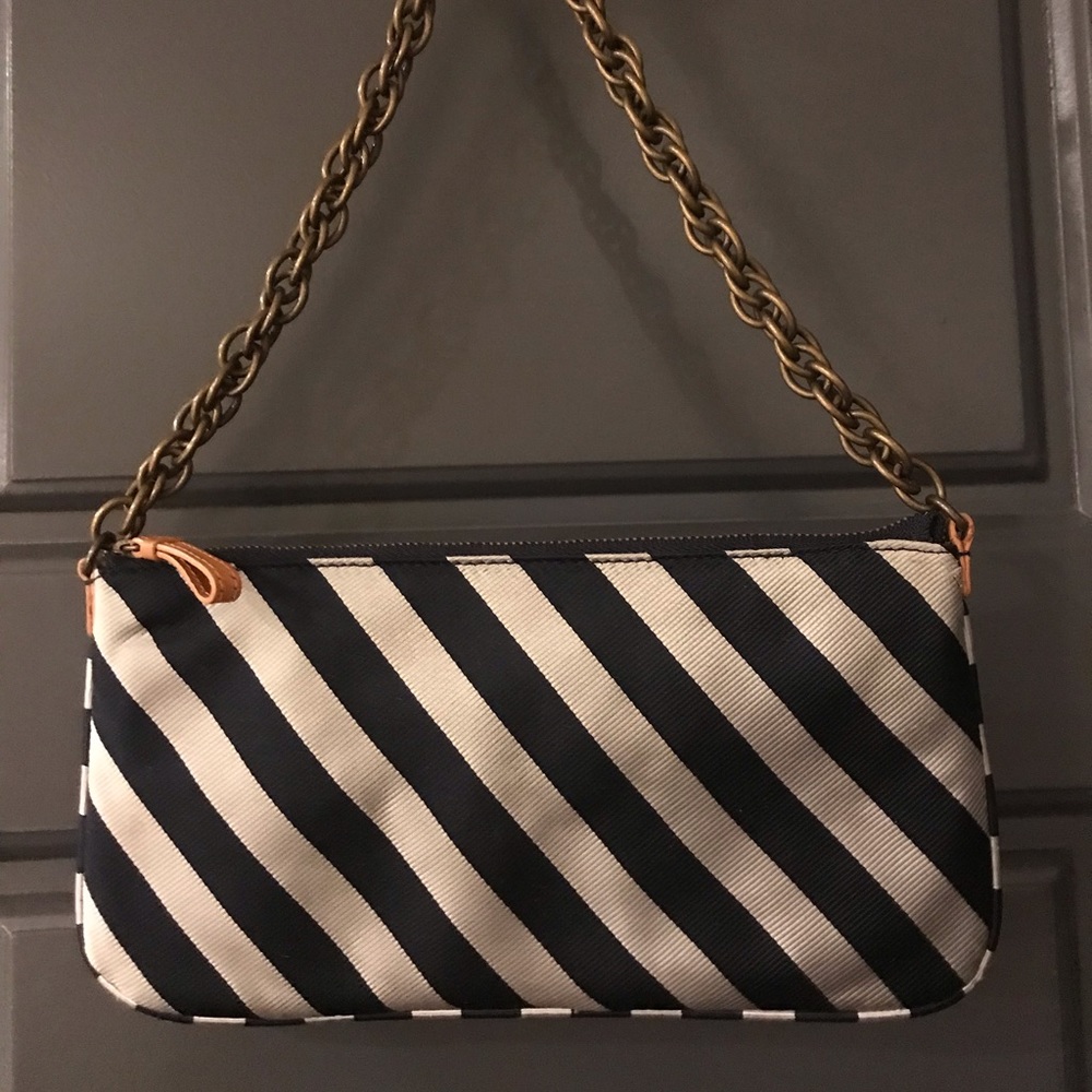 J. Crew small purse with chain strap. Lightweight and perfect for a night out!